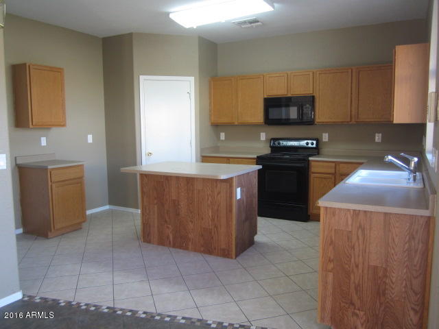 4938 E MEADOW LAND Drive, San Tan Valley, AZ 85140