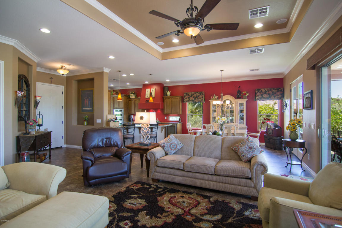 37024 N INCANTI Drive, San Tan Valley, AZ 85140