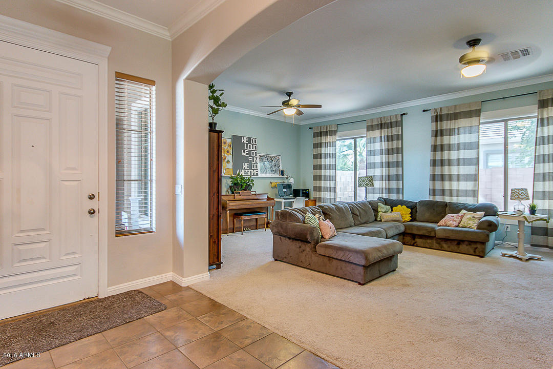 18641 E ARROWHEAD Trail, Queen Creek, AZ 85142