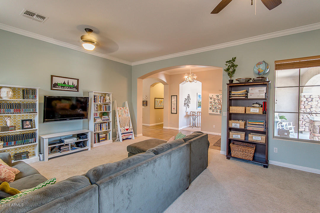 18641 E ARROWHEAD Trail, Queen Creek, AZ 85142
