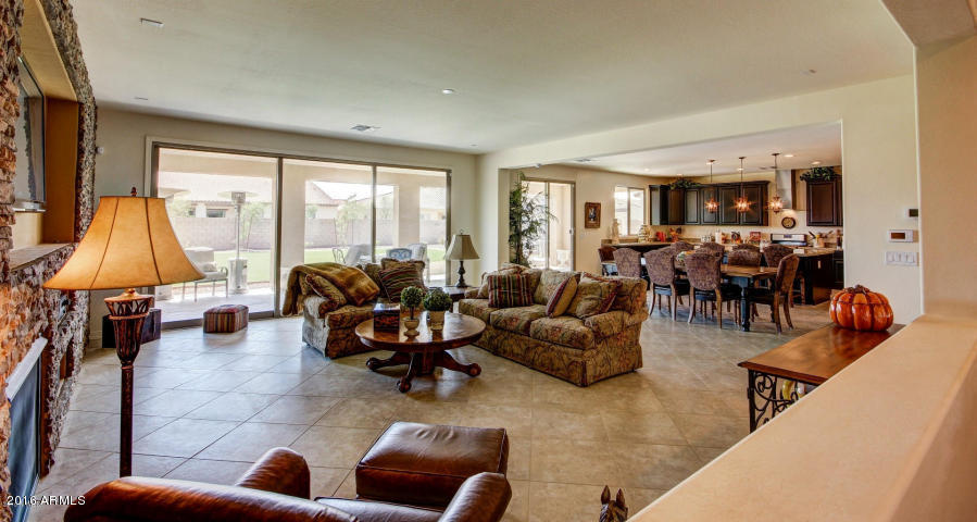 21365 E Waverly Drive, Queen Creek, AZ 85142