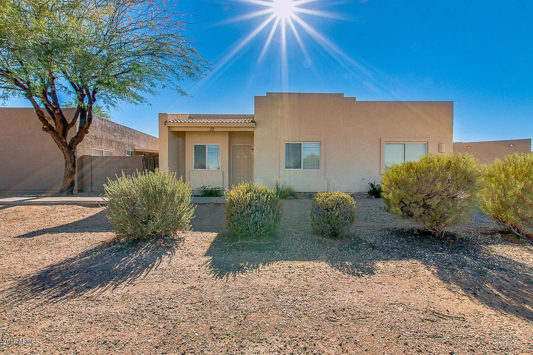 2300 E MAGMA Road, San Tan Valley, AZ 85143