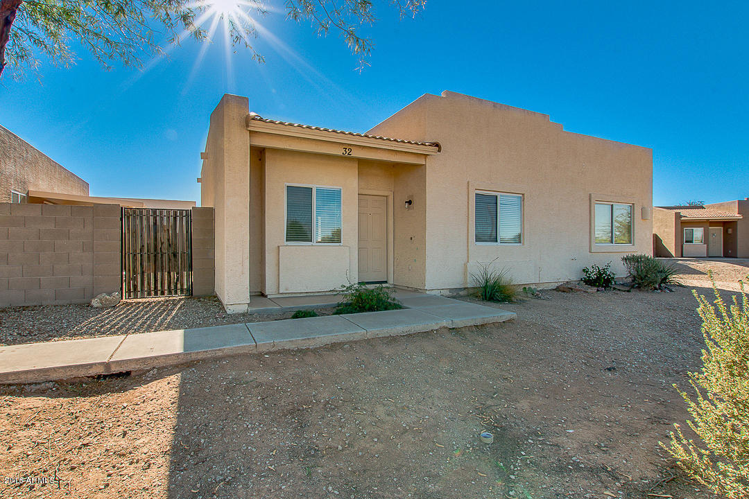 2300 E MAGMA Road, San Tan Valley, AZ 85143
