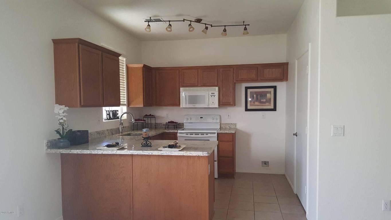 2300 E MAGMA Road, San Tan Valley, AZ 85143
