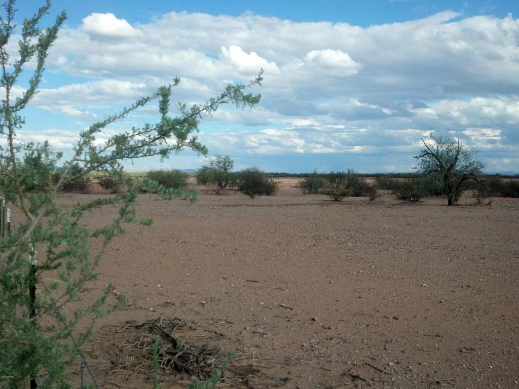 10445 E ROBERTS Road, San Tan Valley, AZ 85143