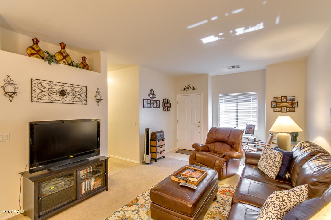 2300 E MAGMA Road, San Tan Valley, AZ 85143