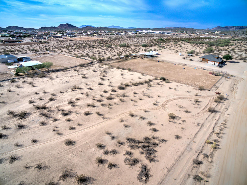 585 W ADOBE DAM Drive, San Tan Valley, AZ 85143
