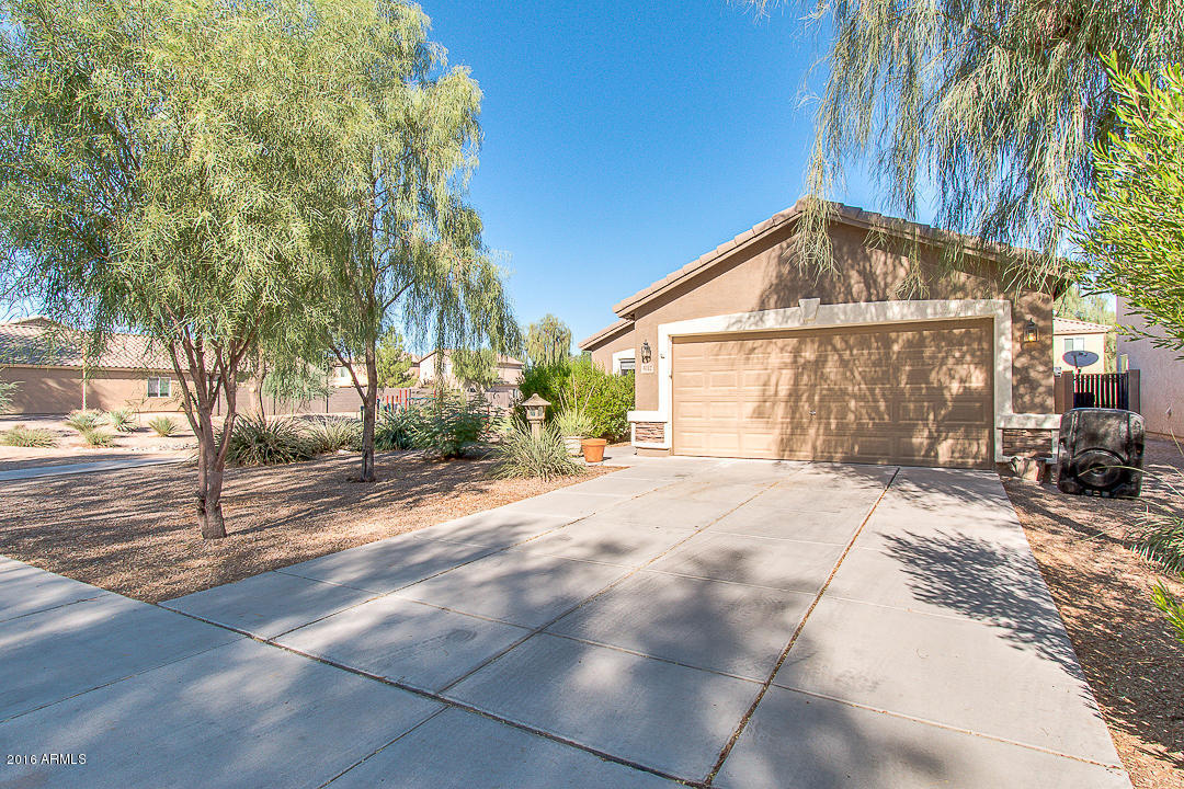 4112 E SUPERIOR Road, San Tan Valley, AZ 85143