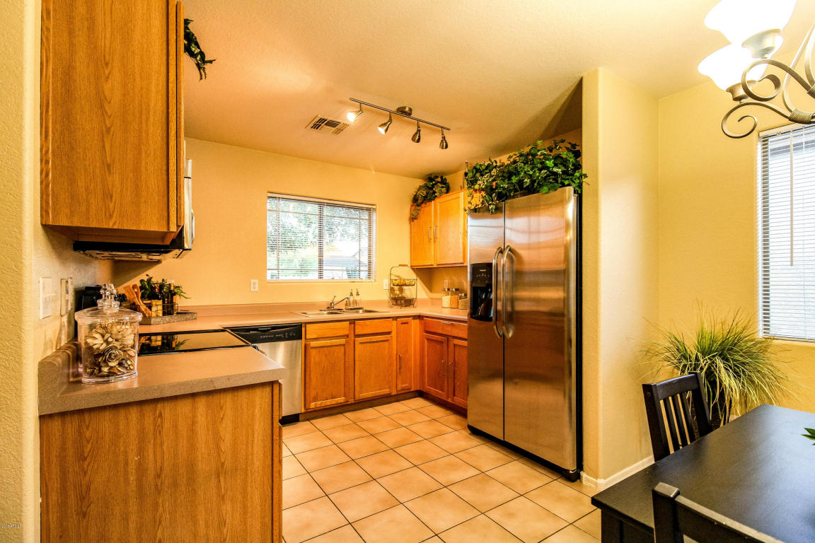 31048 N DESERT HONEYSUCKLE Drive, San Tan Valley, AZ 85143