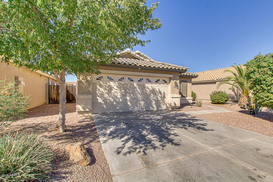 29654 N BROKEN SHALE Drive, San Tan Valley, AZ 85143