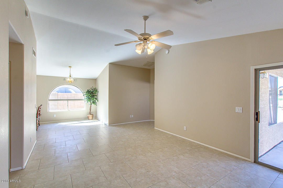 29654 N BROKEN SHALE Drive, San Tan Valley, AZ 85143