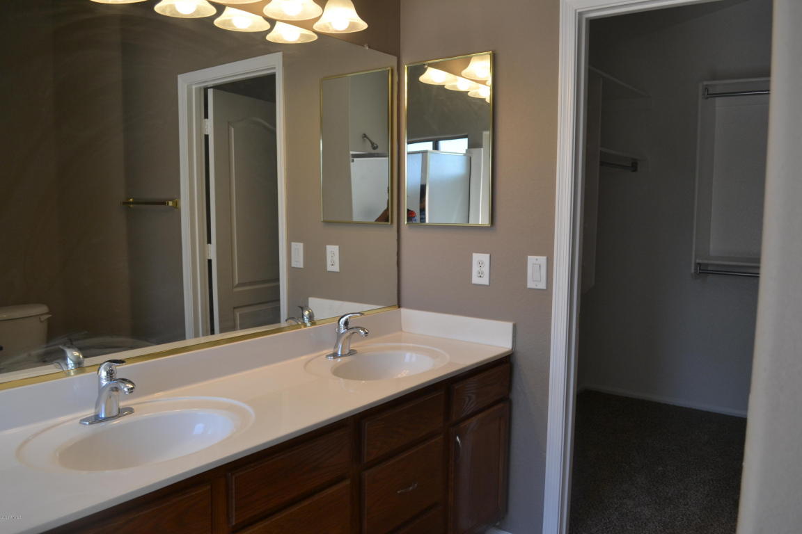 967 E LOVEGRASS Drive, San Tan Valley, AZ 85143