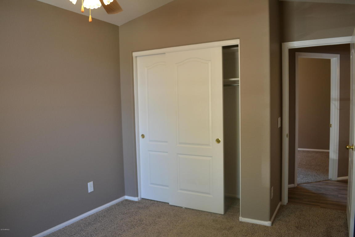 967 E LOVEGRASS Drive, San Tan Valley, AZ 85143