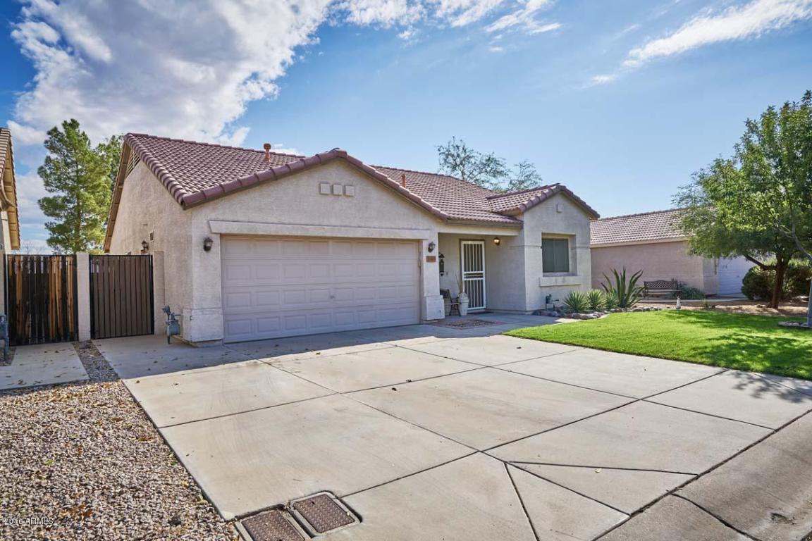 30475 N MAPLE CHASE Drive, San Tan Valley, AZ 85143