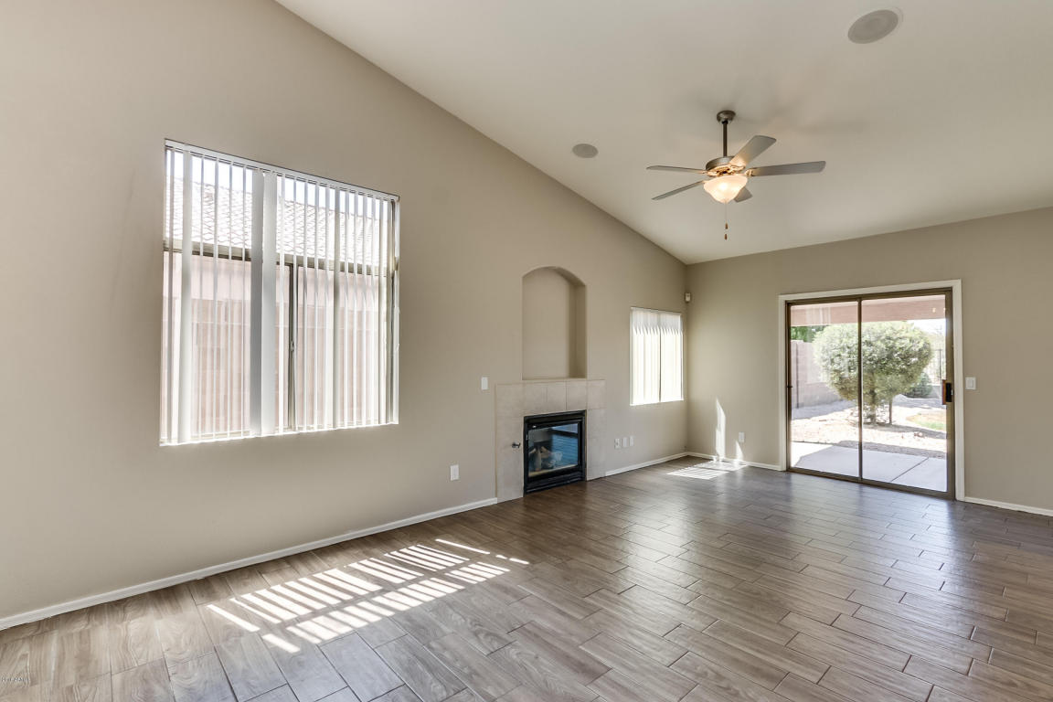 30780 N Royal Oak Way, San Tan Valley, AZ 85143