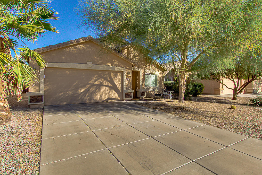 2352 E SAN MANUEL Road, San Tan Valley, AZ 85143