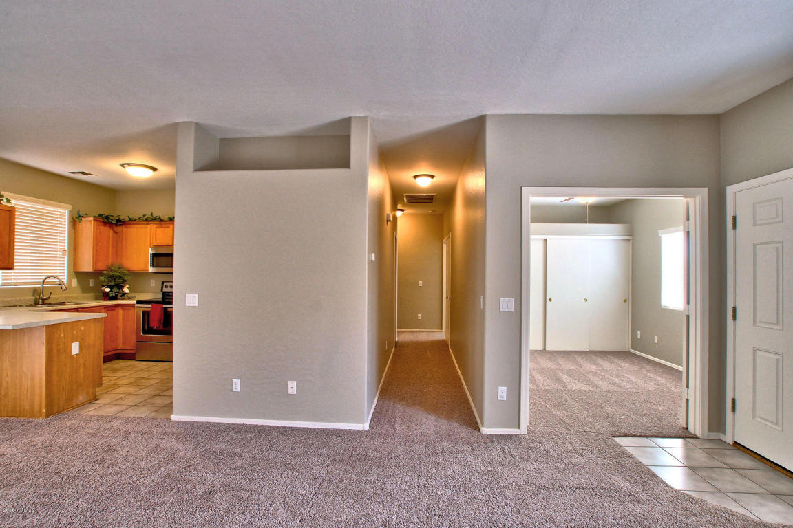 2300 E MAGMA Road, San Tan Valley, AZ 85143