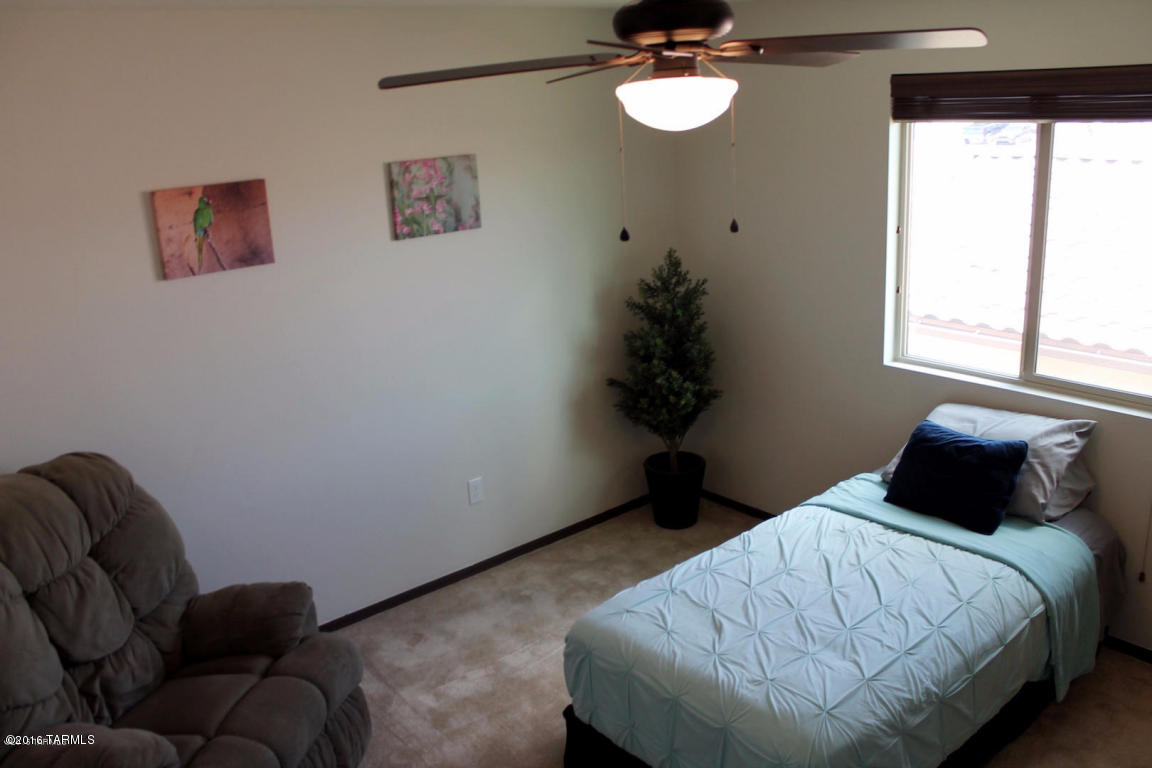 21289 E Volunteer, Red Rock, AZ 85145