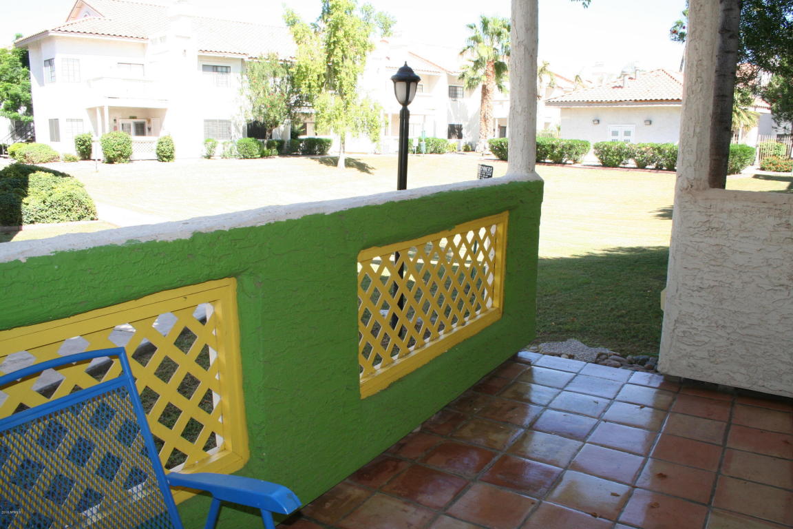 930 N MESA Drive, Mesa, AZ 85201