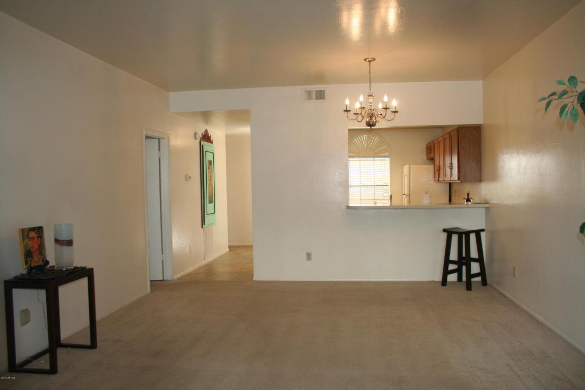 930 N MESA Drive, Mesa, AZ 85201