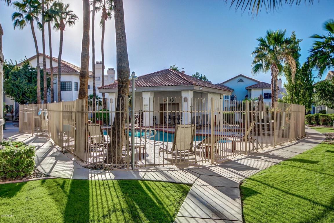 930 N MESA Drive, Mesa, AZ 85201