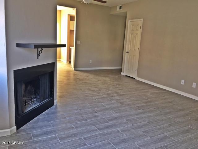 930 N MESA Drive, Mesa, AZ 85201