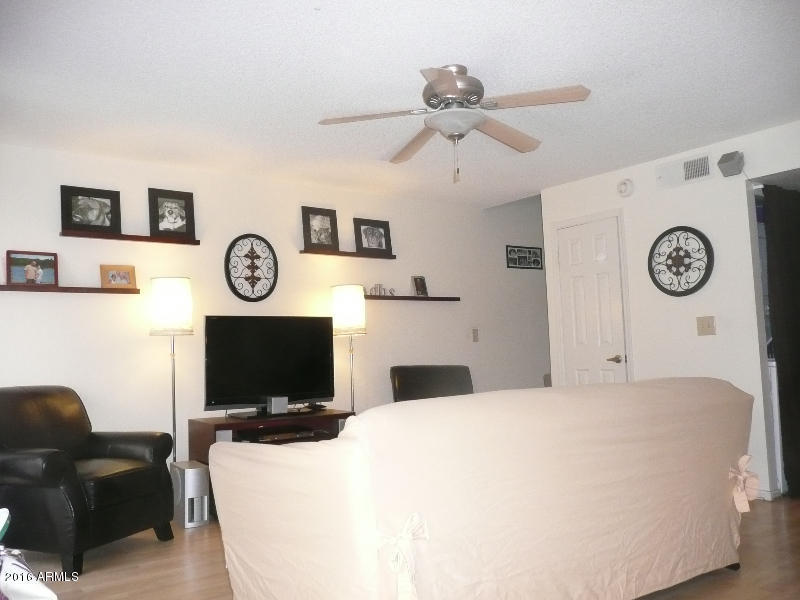 1645 W BASELINE Road, Mesa, AZ 85202