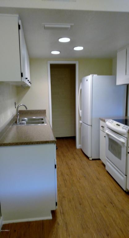 600 S Dobson Road, Mesa, AZ 85202