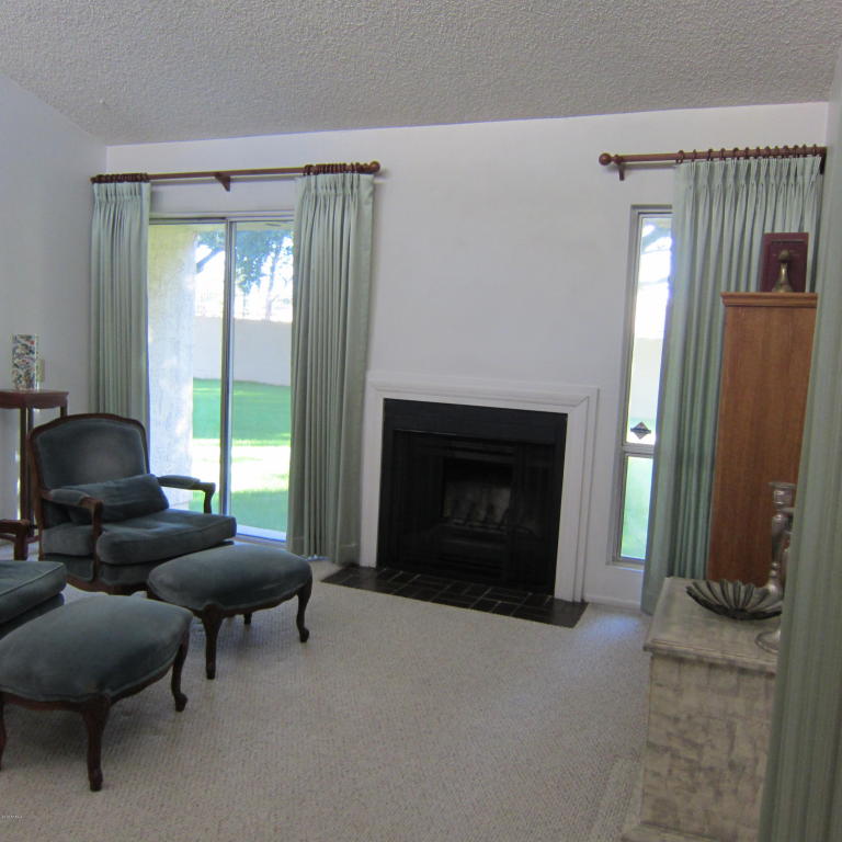 930 S DOBSON Road, Mesa, AZ 85202