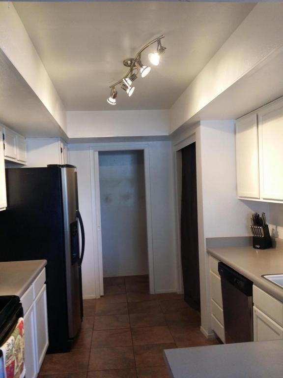 1342 W Emerald Avenue, Mesa, AZ 85202