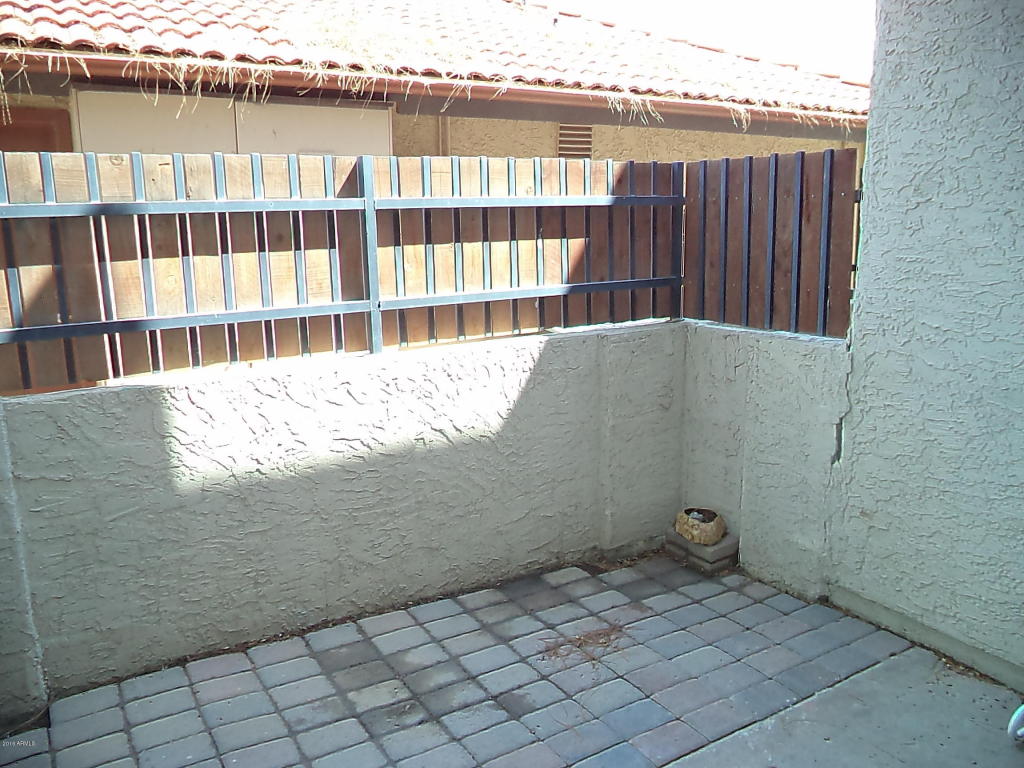 1927 E HAMPTON Avenue, Mesa, AZ 85204