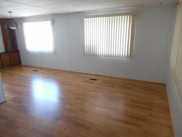 Brentwood West3104 E. BROADWAY, LOT #84Mesa, AZ 85204