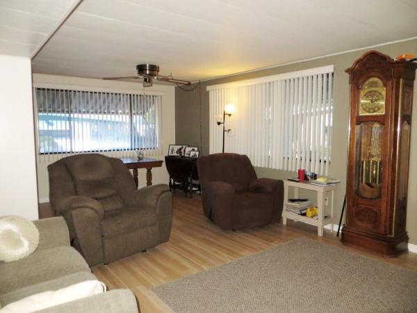 Sunrise Vista Mobile Home Park300 S Val Vista Dr Lot #273Mesa, AZ 85204