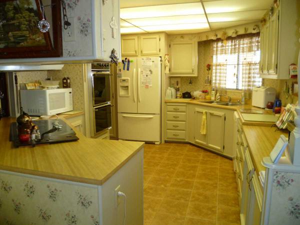 Brentwood West3104 E. Broadway #226Mesa, AZ 85204