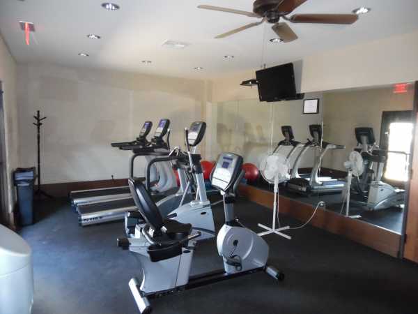 Brentwood West3104 E. BROADWAY, LOT #32Mesa, AZ 85204
