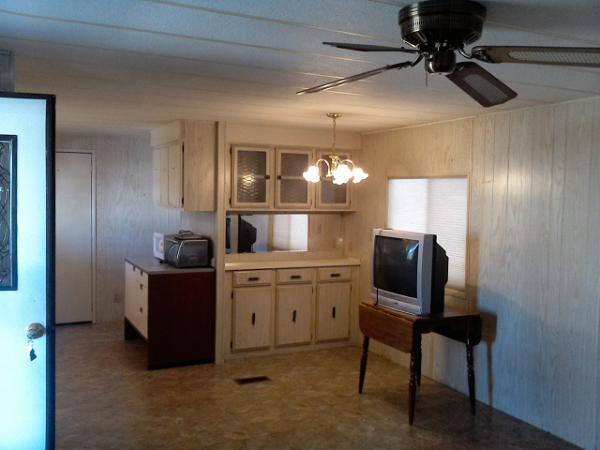 El Mirage Mobile Home Park305 S. Val Vista Dr. #52Mesa, AZ 85204
