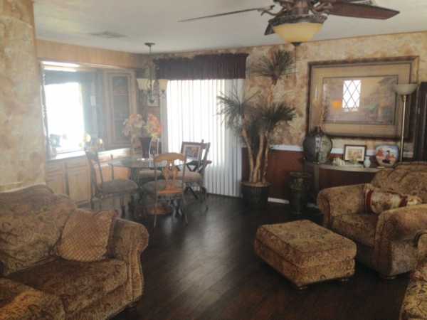 Brentwood West3104 E. BROADWAY, LOT #74Mesa, AZ 85204