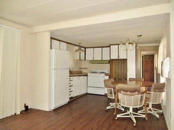 Sunrise Vista Mobile Home Park300 S Val Vista Dr #26Mesa, AZ 85204