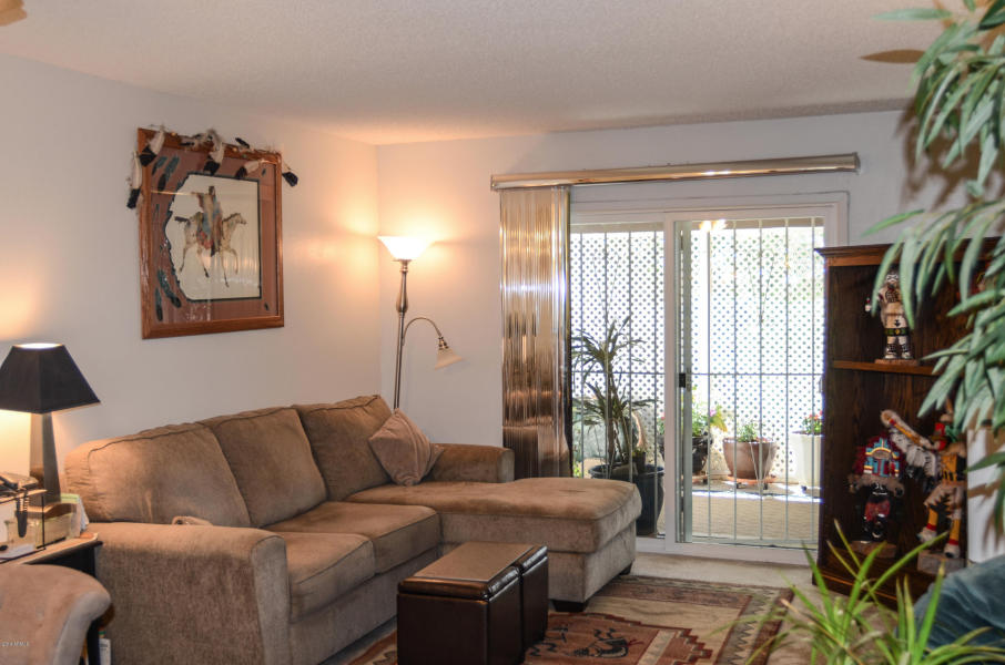 131 N. Higley Rd #2, Mesa, AZ 85205