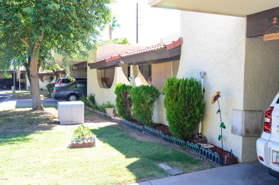 131 N. Higley Rd #2, Mesa, AZ 85205