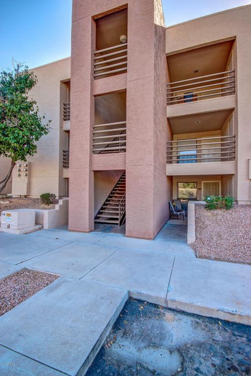 1340 N RECKER Road, Mesa, AZ 85205