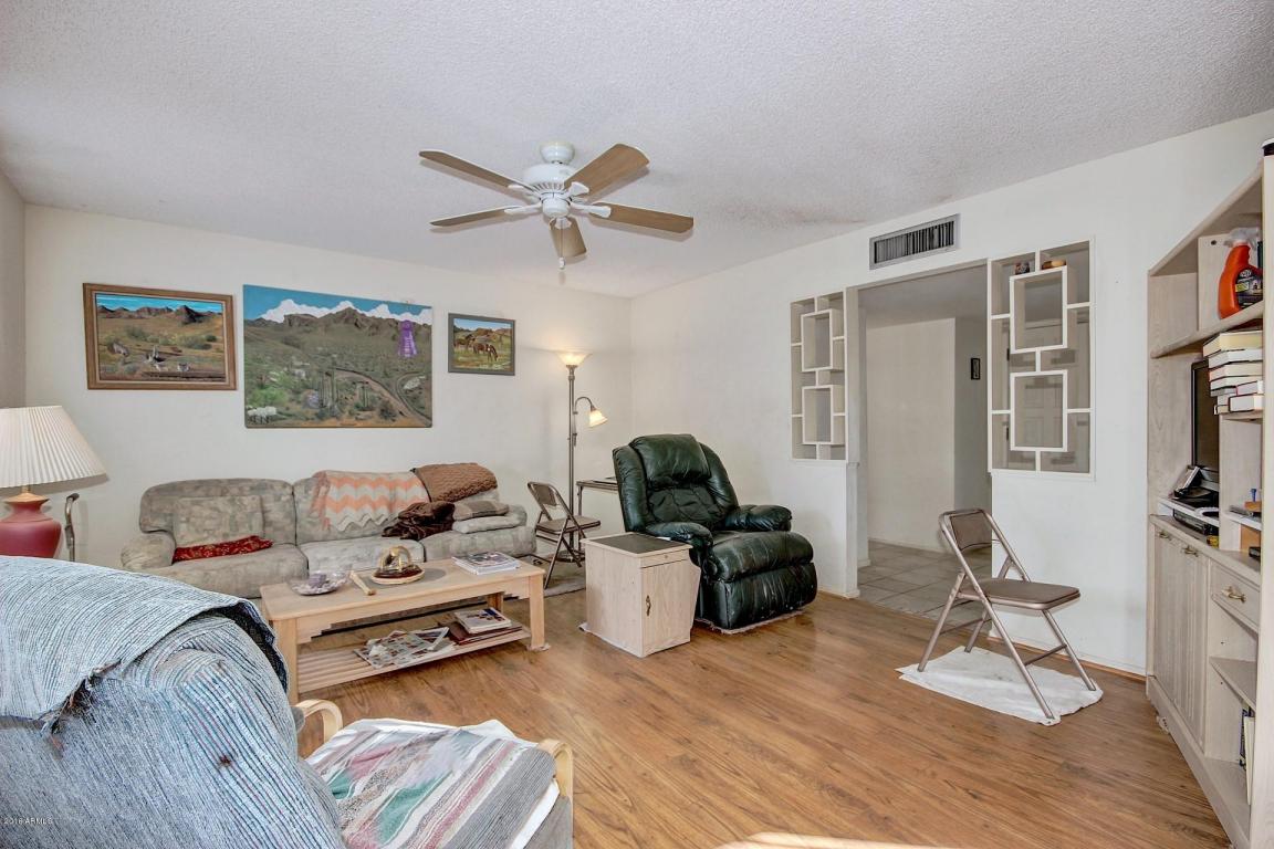747 N 63RD Place, Mesa, AZ 85205