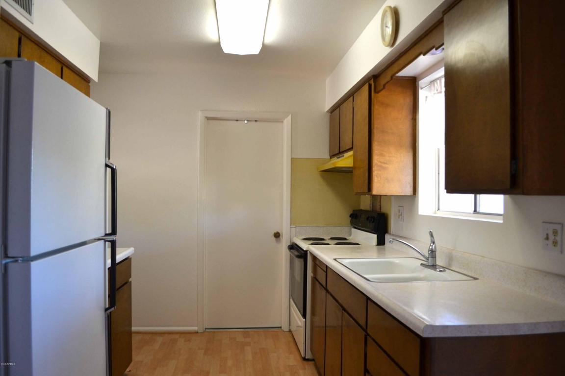 6648 E DES MOINES Street, Mesa, AZ 85205