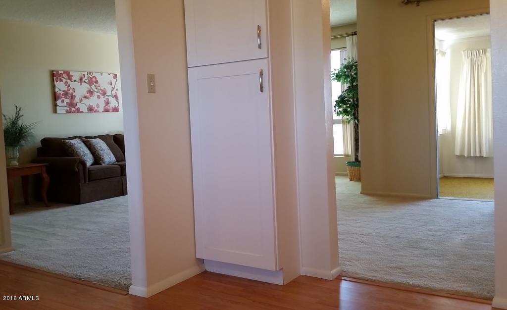 6333 E UNIVERSITY Drive, Mesa, AZ 85205