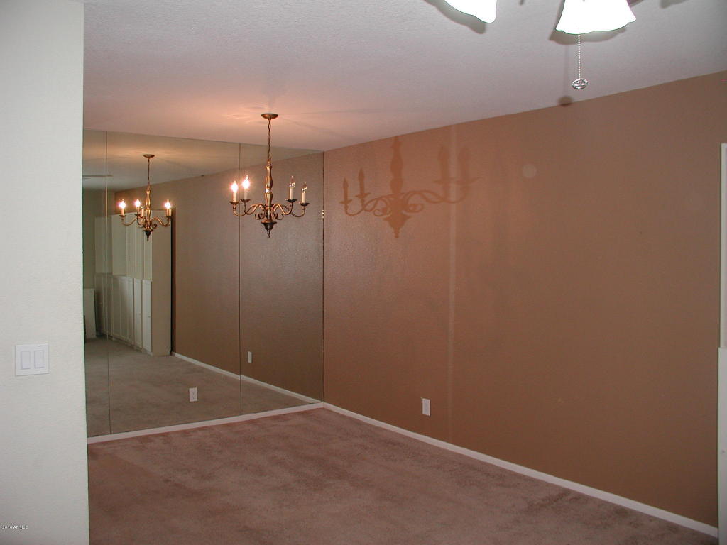 1340 N RECKER Road, Mesa, AZ 85205