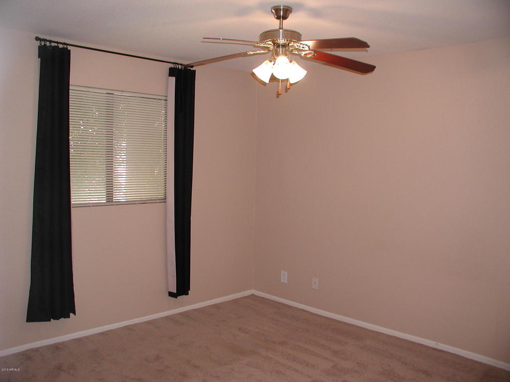 1340 N RECKER Road, Mesa, AZ 85205