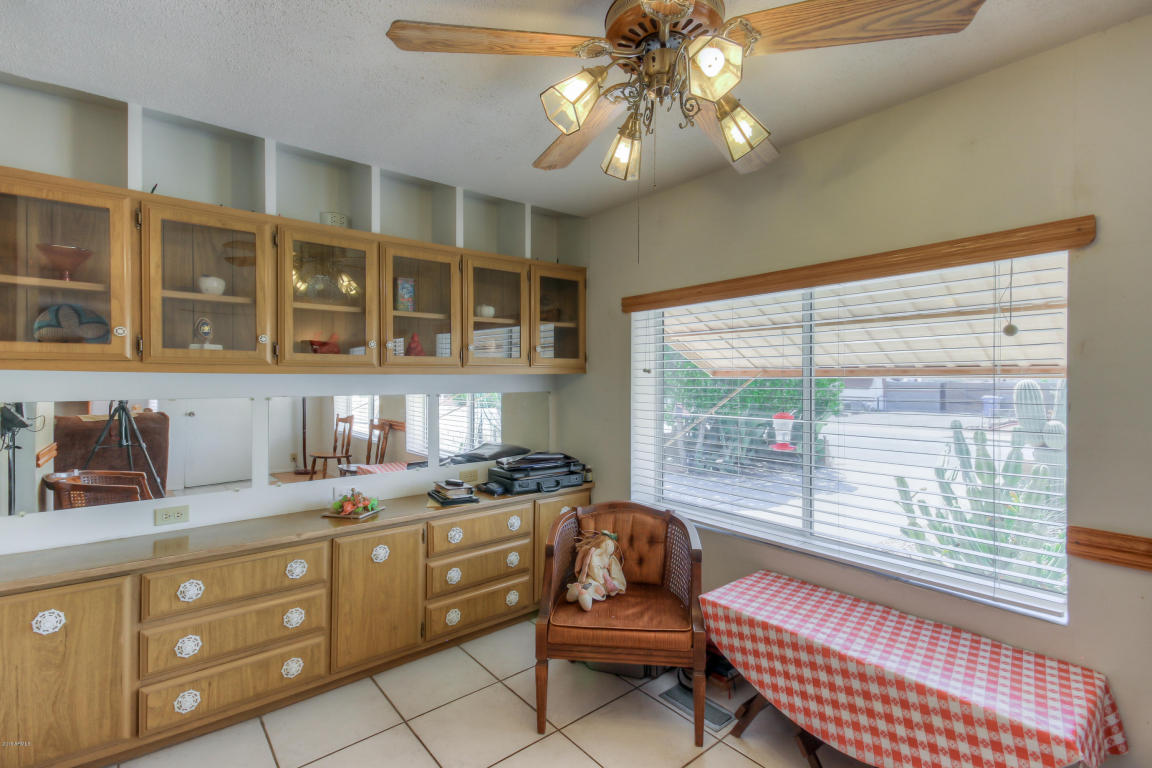 3940 E BIRCHWOOD Avenue, Mesa, AZ 85206