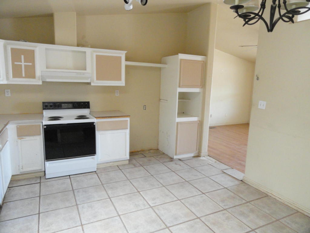 10225 E BROWN Road, Mesa, AZ 85207