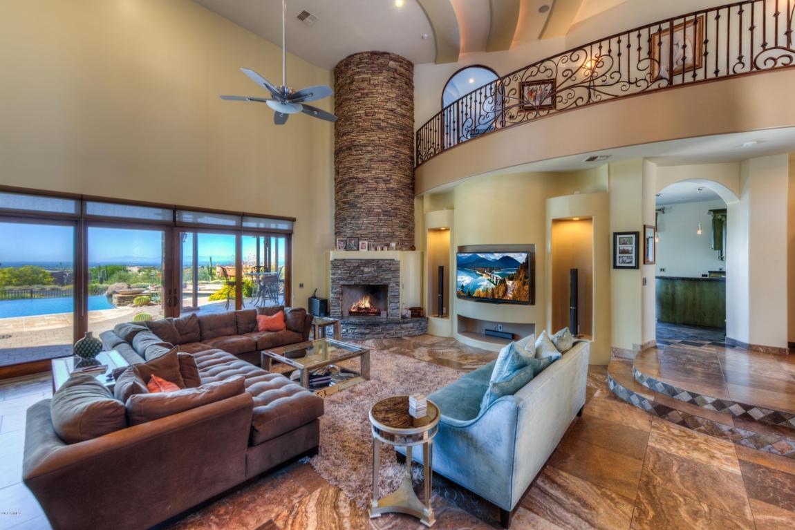 8540 E MCDOWELL Road, Mesa, AZ 85207