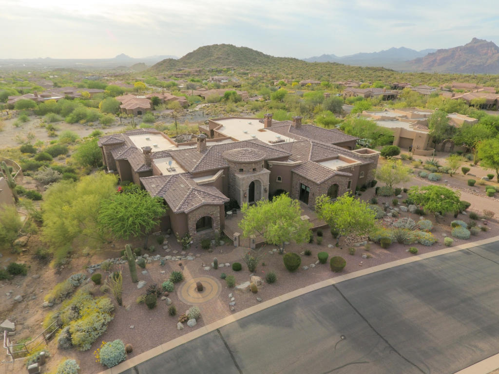 4240 N EL SERENO Circle, Mesa, AZ 85207